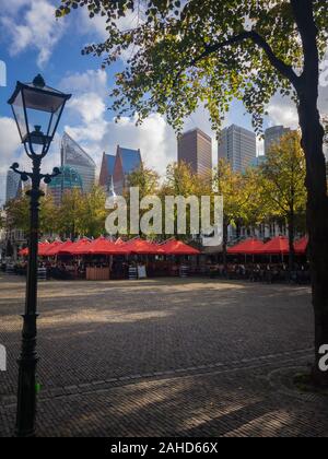 Plein Square nel centro della capitale olandese l'Aia (Den Haag), Paesi Bassi Foto Stock