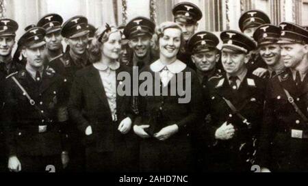 Collaboratore alle ragazze del tedesco-Europa occupata, 1940-1944 Foto Stock