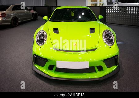 Nuovo di zecca Porsche 911 in verde | sport automobili esotiche | GTS - Turbo S - GT3RS Foto Stock