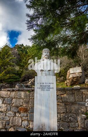 La statua di Theodoros Kolokotronis a Libovisi, Arcadia. Il generale greco e il pre-eminenti leader della guerra greca di indipendenza nel 1821 Foto Stock