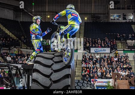 Sheffield, Regno Unito. 28 dicembre, 2019. Sheffield, Regno Unito. Nel corso del venticinquesimo anniversario Sheffield Indoor prova al FlyDSA Arena, Sheffield sabato 28 dicembre 2019. (Credit: Ian Charles | MI News) Credito: MI News & Sport /Alamy Live News Foto Stock