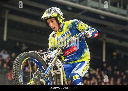 Sheffield, Regno Unito. 28 dicembre, 2019. Sheffield, Regno Unito. Nel corso del venticinquesimo anniversario Sheffield Indoor prova al FlyDSA Arena, Sheffield sabato 28 dicembre 2019. (Credit: Ian Charles | MI News) Credito: MI News & Sport /Alamy Live News Foto Stock