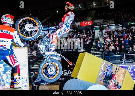 Sheffield, Regno Unito. 28 dicembre, 2019. durante il venticinquesimo anniversario di Sheffield Trial Indoor all'FlyDSA Arena, Sheffield sabato 28 dicembre 2019. (Credit: Ian Charles | MI News) Credito: MI News & Sport /Alamy Live News Foto Stock