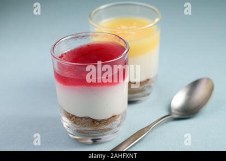 Lampone e limone Dessert scherzare closeup Foto Stock