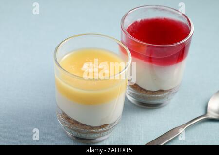 Lampone e limone Dessert scherzare closeup Foto Stock