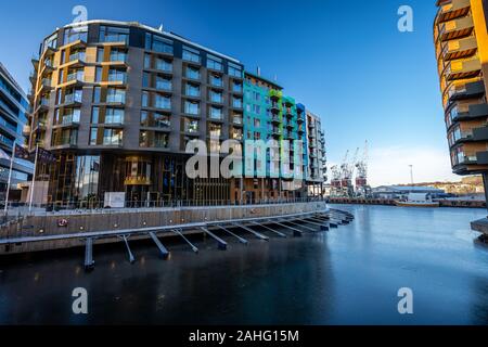 Oslo, Norvegia - architettura moderna in Tjuvholmen Foto Stock