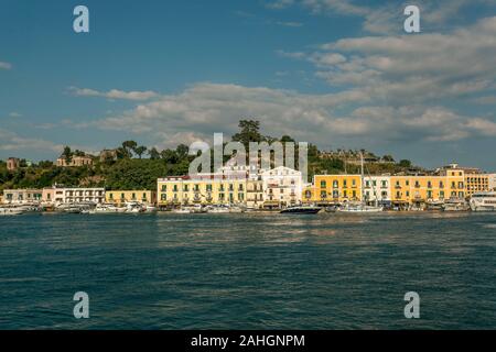 Porto di Ischia Porto, Ischia, Napoli, campania, Italy Foto Stock