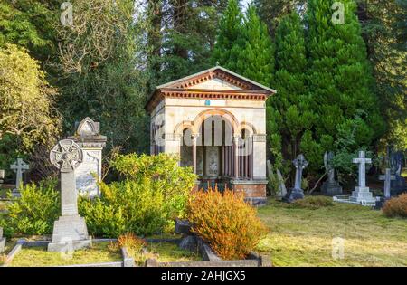 Mausoleo di Sir William Richard Drake nel cimitero del Sud, Brookwood Cimitero Cimitero, impallidisce, Brookwood, vicino a Woking, Surrey, Inghilterra sudorientale, REGNO UNITO Foto Stock