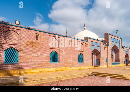 Thatta Shah Jahan moschea vista pittoresca dell'edificio su un soleggiato Blue Sky giorno Foto Stock