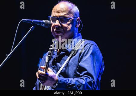 Verona, Italia. 22 Luglio, 2019. Mark Knopfler durante una serata con Mark Knopfler all'Arena di Verona in Verona, Italia, Luglio 22 2019 Credit: Indipendente Agenzia fotografica/Alamy Live News Foto Stock