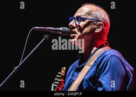 Verona, Italia. 22 Luglio, 2019. Mark Knopfler durante una serata con Mark Knopfler all'Arena di Verona in Verona, Italia, Luglio 22 2019 Credit: Indipendente Agenzia fotografica/Alamy Live News Foto Stock