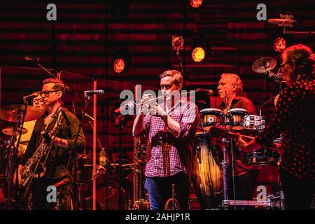 Verona, Italia. 22 Luglio, 2019. Mark Knopfler durante una serata con Mark Knopfler all'Arena di Verona in Verona, Italia, Luglio 22 2019 Credit: Indipendente Agenzia fotografica/Alamy Live News Foto Stock