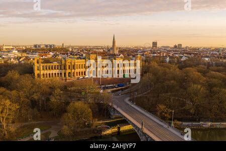 Parlamento bavarese a Monaco di Baviera, in Germania, nella luce della sera Foto Stock