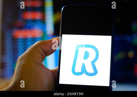 Il Brasile. 30 Dic, 2019. In questa foto illustrazione il logo Revolut si vede visualizzato su uno smartphone. Credito: Rafael Henrique SOPA/images/ZUMA filo/Alamy Live News Foto Stock