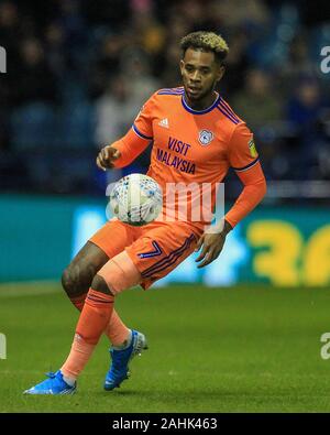 SHEFFIELD, Inghilterra - Dicembre 29th Leandro Bacuna di Cardiff City durante il cielo di scommessa match del campionato tra Sheffield mercoledì e Cardiff City a Hillsborough, Sheffield domenica 29 dicembre 2019. (Credit: Mark Fletcher | MI News( la fotografia può essere utilizzata solo per il giornale e/o rivista scopi editoriali, è richiesta una licenza per uso commerciale Foto Stock