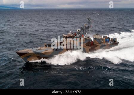 KNM Erle una classe Hauk missile torpediniera della Marina Militare norvegese ad alta velocità. Erle era l'ultimo della classe alla Commissione nel 1980 tutte le classe Hauk aveva lasciato il servizio dal 2008 Foto Stock