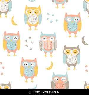 Disegnata a mano del gufo carino con seamless pattern nello sfondo bianco Illustrazione Vettoriale