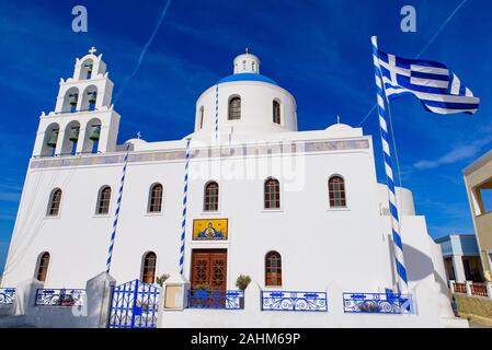 Ekklisia Agios Onoufrios chiesa in Oia - Santorini, Grecia Foto Stock