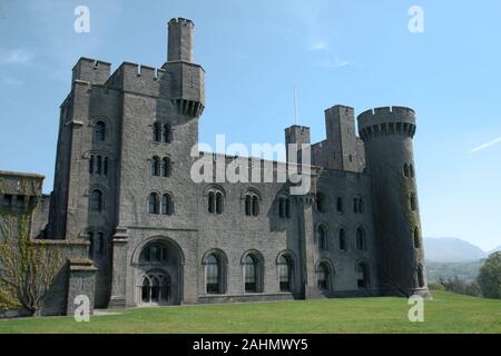 Penrhyn Castello, Llandygai, Bangor, Gwynedd, Galles Foto Stock