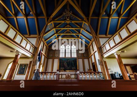Husavik, Islanda - 16 July, 2018 vista interna nella chiesa in legno di Husavik città in Nordurting comune sulla costa nord dell'Islanda. Foto Stock
