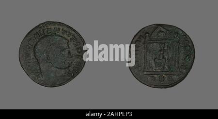 Antico romano. Follis (moneta) raffigurante l'imperatore Massenzio. 308 AD-310 annuncio. Impero Romano. Bronzo Foto Stock