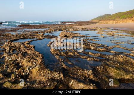 Missione Rocks Beach, Cape Vidal, iSimangaliso Wetland Park, Sud Africa Foto Stock
