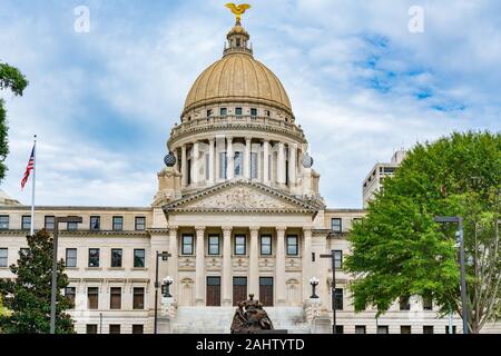 Jackson, MS - Ottobre 7, 2019: Esterno del Mississippi State Capitol Building a Jackson Foto Stock