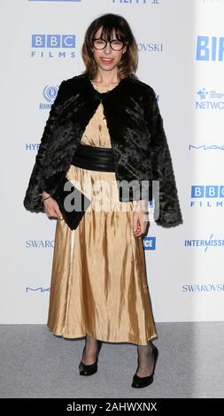 La ventiduesima British Independent Film Awards 2019 detenuti presso Old Billingsgate, Londra - Arrivi con: Sally Hawkins dove: Londra, Regno Unito quando: 01 Dic 2019 Credit: Mario Mitsis/WENN.com Foto Stock