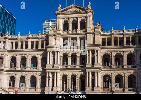Brisbane, Australia - 20 Febbraio 2016: il Treasury Casinò e Hotel edificio storico sulla giornata di sole Foto Stock