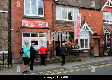 Il Mondo di James Herriot museum, Kirkgate, città di Thirsk, North Yorkshire, Inghilterra, Regno Unito il museo copre la vita di James Alfred Wight creatore di tutti Foto Stock