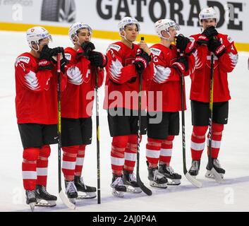 Trinec, Repubblica Ceca. 02Jan, 2020. I giocatori svizzeri sono visibili dopo la IIHF 2020 Mondo Junior di Hockey su ghiaccio campionati quarterfinal match tra Svizzera e Russia in Trinec, nella Repubblica Ceca il 2 gennaio 2020. Credito: Vladimir Prycek/CTK foto/Alamy Live News Foto Stock