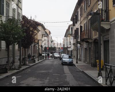 SETTIMO TORINESE, Italia - circa ottobre 2019: strada pedonale Via Roma Foto Stock