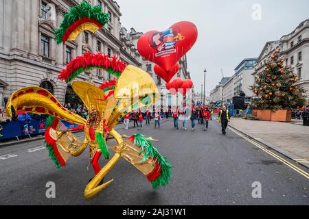 Il London Borough of Hackney - London Capodanno Parade segna l inizio del nuovo anno, 2020. Foto Stock