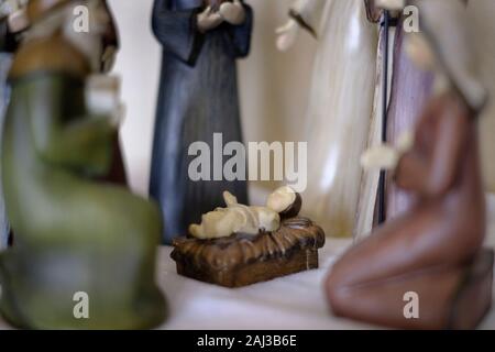 Natività incentrato su Gesù Cristo come un bambino nella mangiatoia Foto Stock