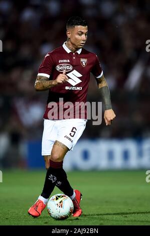 Alessandria, Italia. 25 Luglio 2019: Armando Izzo di Torino FC in azione durante la UEFA Europa League secondo turno di qualificazione partita di calcio tra Torino FC e Debrecen VSC. Torino FC ha vinto 3-0 su Debrecen VSC. Credito: Nicolò Campo/Alamy vivere nuove Foto Stock