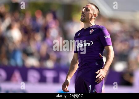 Firenze, Italia. 14 Settembre 2019: Franck Ribery di ACF Fiorentina guarda sconsolato durante la serie di una partita di calcio tra ACF Fiorentina e la Juventus FC. La partita si è conclusa con un pareggio (0-0. Credito: Nicolò Campo/Alamy Live News Foto Stock