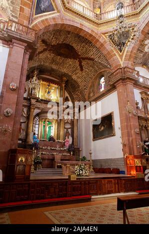 A Boveda Catalan massimali in 'La Parroquia " Chiesa di San Michele Arcangelo, vista interna, San Miguel De Allende, Guanajuato, Messico. Foto Stock