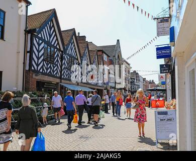 "5 Gables', un tardo XVI secolo a spina di pesce con cornice in legno nero e bianco edificio nel foro Street, Lichfield, Staffordshire, England, Regno Unito Foto Stock