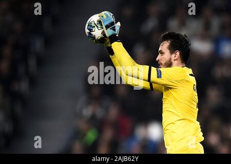 Torino, Italia - 22 October, 2019: Guilherme di FC Lokomotiv Mosca in azione durante la UEFA Champions League football match tra Juventus FC ed FC Lokomotiv Mosca. La Juventus ha vinto 2-1 su FC Lokomotiv Mosca. Credito: Nicolò Campo/Alamy Live News Foto Stock