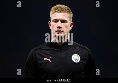 Milano, Italia - 06 November, 2019: Kevin De Bruyne del Manchester City si affaccia sulla prima della UEFA Champions League football match tra Atalanta BC e il Manchester City FC. La partita si è conclusa in un 1-1 cravatta. Credito: Nicolò Campo/Alamy Live News Foto Stock