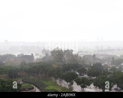 Meteo pioggia in Tel Avive, Israele, mediterranea Foto Stock