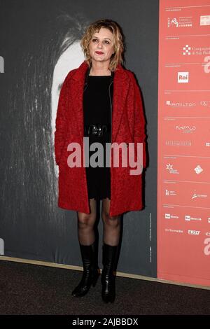 Torino, Italia - 22 November, 2019: Fabienne Babe in posa per una foto durante la cerimonia di apertura della trentasettesima edizione del Torino Film Festival. Credito: Nicolò Campo/Alamy Live News Foto Stock