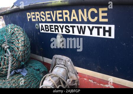 Aberystwyth Ceredigion nel Galles, UK 03 Gennaio 2020: la poppa della barca di perseveranza Aberystwyth. Foto Stock