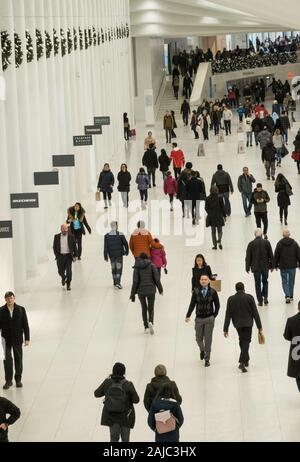 Il corridoio tra Westfield World Trade Center al posto di Brookfield è un complesso di shopping, NYC, STATI UNITI D'AMERICA Foto Stock