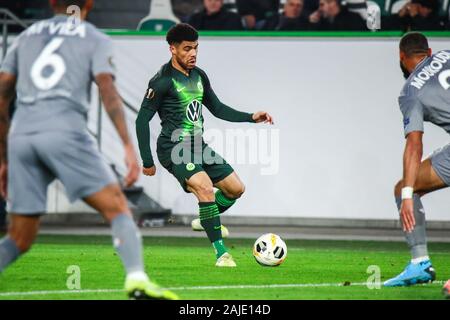 Wolfsburg, Germania, 12 Dicembre 2019: Paulo Otavio Rosa Silva di VfL Wolfsburg in azione durante la UEFA Europa League Foto Stock