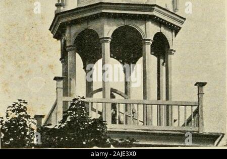 Alcuni vecchi tempo case di riunione del Connecticut Valley . FARMlN. (UliKCIl SIlliK alcuni vecchi tempo case di riunione del Connecticut Vallev ByCHARLES ALBERT WIGHT, B. A. Ministro dell'Churchin congregazionale Chicopee Falls, Massachusettssomeoldtimemeeti1911wigh Foto Stock