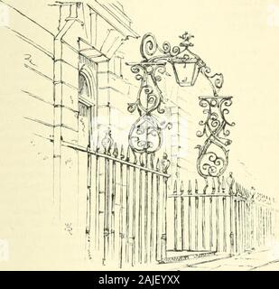Passeggiate a Londra . Londra. Essi sono stati piantati dal sig. Edward Bouverie nel 1789,e sono il più antico piano-alberi in Londra. Da allora è stato dis-coperto che gli aerei sono il solo alberi che apprezzare l'atmosfera asmoky- • Green è il piano-albero in Piazza,l'altri alberi sono marrone :essi droop e pino per paese aria:piano-tree ama la città. Tra i suoi rami dentro e fuori la città di brezze giocare ;i dun nebbia avvolge il suo turno circa: sopra, i riccioli di fumo grigio. Amy Prelievo, Berkeley Square 75 era in n. 42 (ex n. 11) thai Horace Walpole morì nel 1797.No. 21 era la casa di lady un Foto Stock