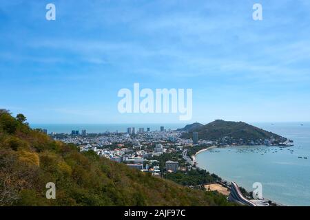 Vista su Vung Tau, dalla funivia a ho può park Foto Stock