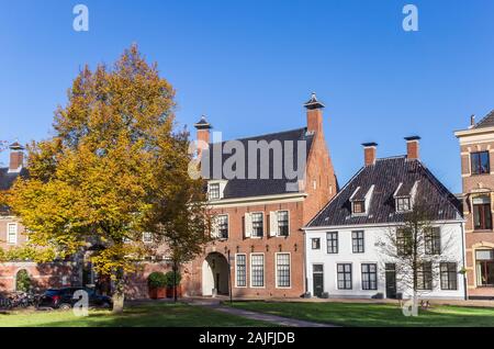 Case storiche in piazza Martinihof a Groningen, Paesi Bassi Foto Stock