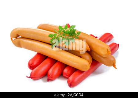 Pila di alsaziano Strasburgo e la salsiccia di Francoforte, su bianco Foto Stock